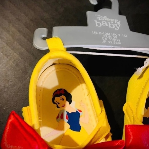 NEW Disney Snow White Costume Shoes! Size 12-18M Available! Slip On Adorable! - Picture 2 of 8
